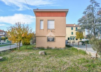 Independent house Via Chiesa Vecchia, Poggio Renatico - photo 4