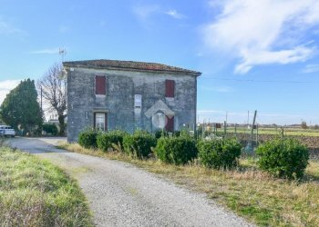 Independent house Via Padusa, Poggio Renatico - photo 1