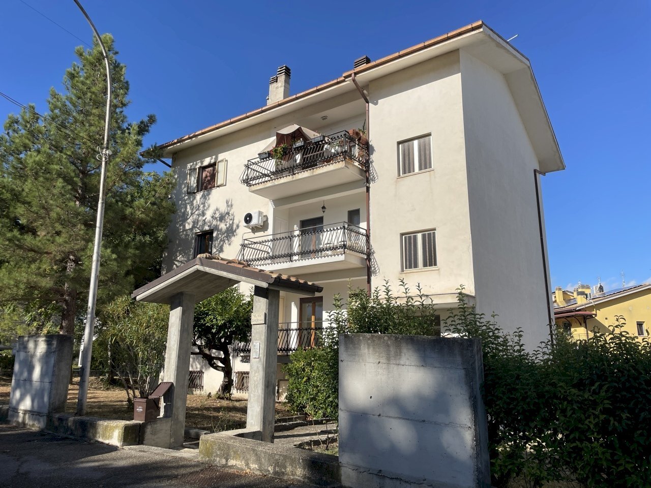 facciata - Appartamento via san rocco, San Valentino in Abruzzo Citeriore - foto 1