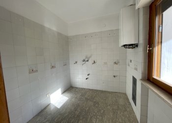 cucina - Apartment via san rocco, San Valentino in Abruzzo Citeriore - photo 13