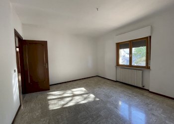 camera da letto - Apartment via san rocco, San Valentino in Abruzzo Citeriore - photo 21