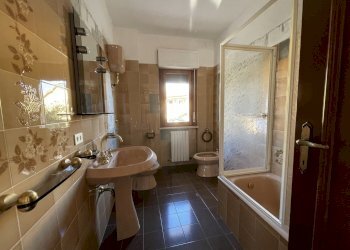 bagno - Apartment via san rocco, San Valentino in Abruzzo Citeriore - photo 25