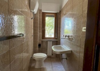 bagno - Apartment via san rocco, San Valentino in Abruzzo Citeriore - photo 27