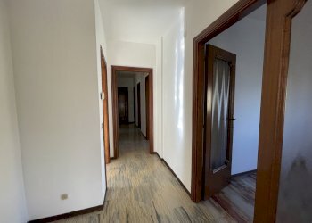 corridoio - Apartment via san rocco, San Valentino in Abruzzo Citeriore - photo 30