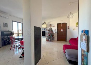 IMG-20251203-WA0028.jpg - Appartamento Via Petrarca, Macerata Campania - foto 8