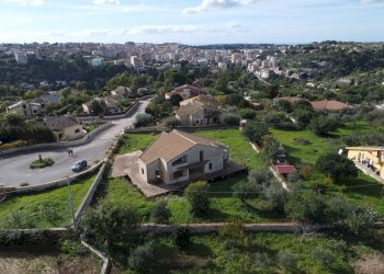 DJI_0817.JPG - Rustico Contrada San Giuliano Macallè 4M, Modica - foto 3