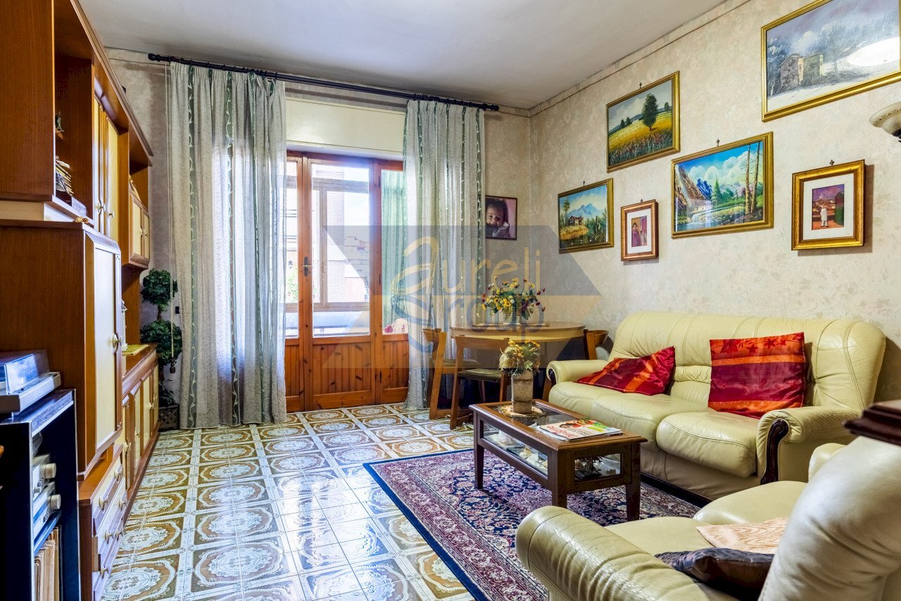 Salone - Trilocale Viale J. F. Kennedy, Ciampino - foto 3