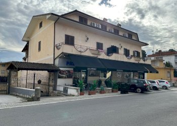 IMG_7067.jpeg - Locale Commerciale Via Palombarese  306, Fonte Nuova - foto 3