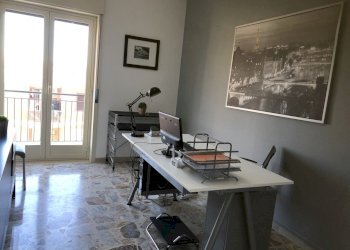 Foto 13-11-25, 11 40 03.jpg - Office VIA POLONIA, Siracusa - photo 2