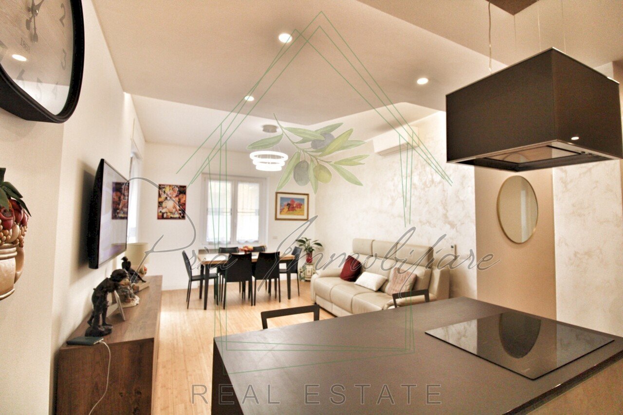 IMG_E9144.jpg - Trilocale Via della Libertà 28, Rapallo - foto 3