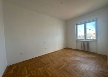 WhatsApp Image 2026-03-30 at 09.38.39.jpeg - Quadrilocale piazza Duca Degli Abruzz, Pescara - foto 3