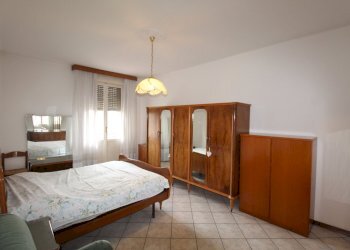 IMG_6764.JPG - Quadrilocale VIA VIANI 14, Reggio nell'Emilia - foto 10