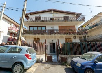 Via A.De Curtis 27 (3).jpg - Appartamento Via Antonio de Curtis 27, Misterbianco - foto 7