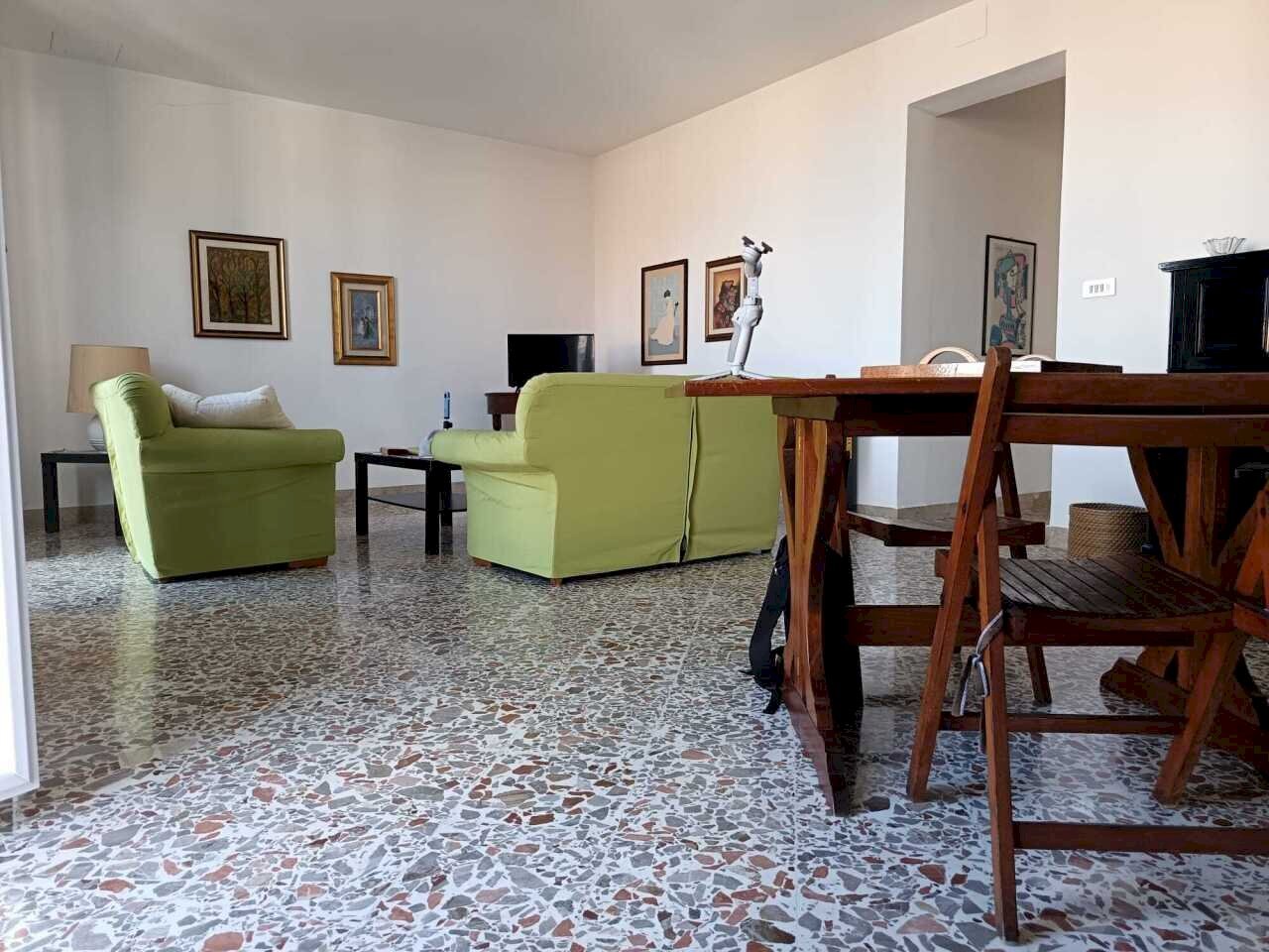 SALA INTERN A.jpeg - Apartment Castellammare del Golfo - photo 1