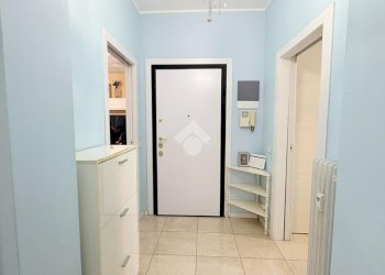 Four-room apartment Via Val Caffaro, Milano (neighborhood Ortica) - photo 3