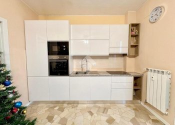 Four-room apartment Via Val Caffaro, Milano (neighborhood Ortica) - photo 9