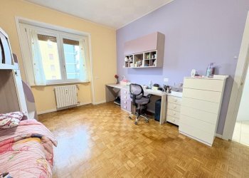 Four-room apartment Via Val Caffaro, Milano (neighborhood Ortica) - photo 26