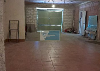 Box Via Giuseppe Giusti, Priolo Gargallo - foto 1