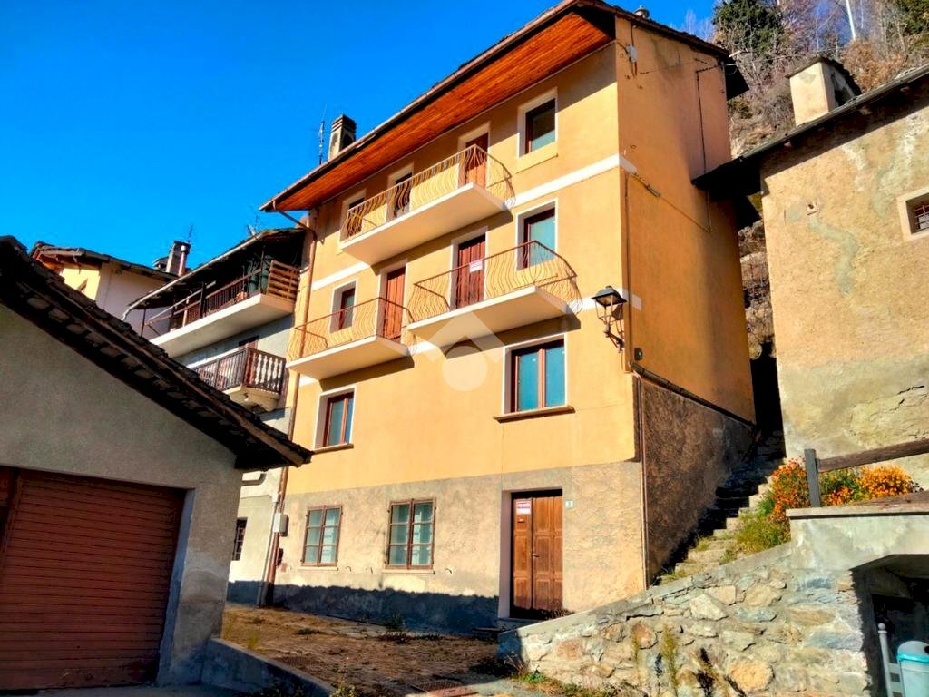 Independent house Frazione Thomasset, Avise - photo 1