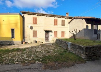 Casa indipendente Via Ronco, Gremiasco - foto 1