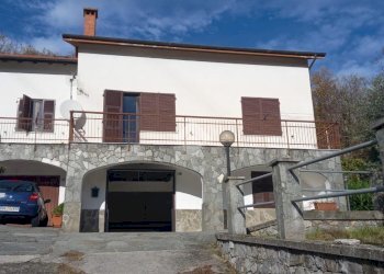 Villa a Schiera Via Pietro Andrea Casella, San Colombano Certenoli - foto 1