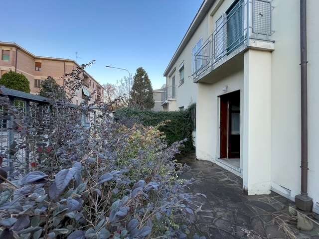 Casa indipendente Modena (zona Buon Pastore - Parco Amendola) - foto 1