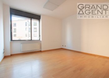 Foto 8 - Ufficio Via Carmelitani Scalzi
 
20, Verona - foto 8