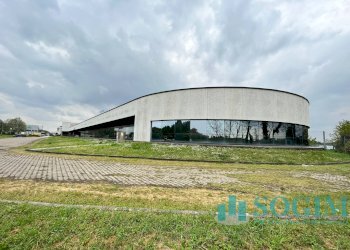 Foto 2 - Commercial Premises via europa
 
30, Cusago - photo 2