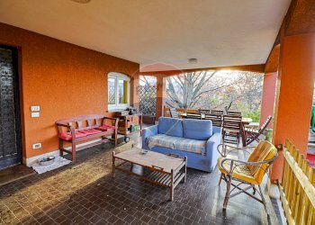 Terrazza - Villa Via Longhirolo
 
22, Luino - foto 13