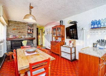 Sala da pranzo - Villa Via Longhirolo
 
22, Luino - foto 24