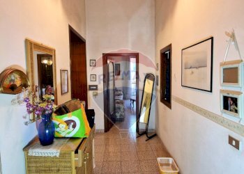 Hall / corridoio - Quadrilocale Via Dei Vergini
 
29, Napoli - foto 7