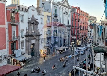 Edificio all\'aperto - Quadrilocale Via Dei Vergini
 
29, Napoli - foto 8
