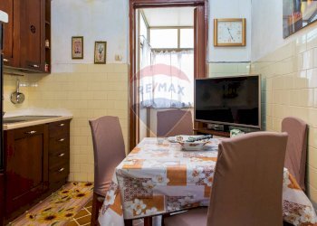 Sala da pranzo - Quadrilocale Via Francesco Baracca
 
8, Catania - foto 2