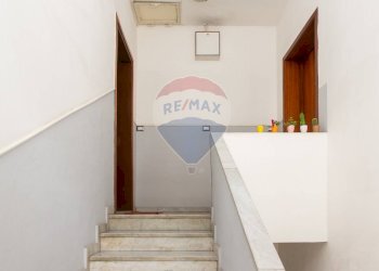 Scale - Quadrilocale Via Francesco Baracca
 
8, Catania - foto 14