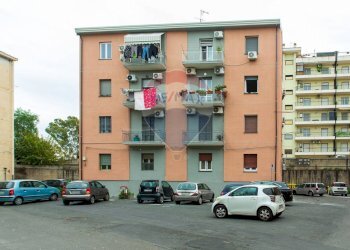 Edificio all\'aperto - Quadrilocale Via Francesco Baracca
 
8, Catania - foto 17