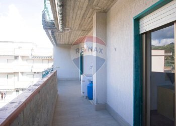 Balcone - Bilocale via piccolo torrente Pagliara
 
14, Roccalumera - foto 18