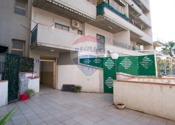 Edificio all\'aperto - Bilocale via piccolo torrente Pagliara
 
14, Roccalumera - foto 32