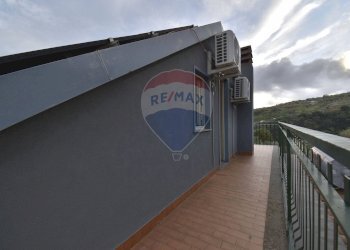 Balcone - Semi-detached house VIa Martiri d'Ungheria
 
22, Milo - photo 3