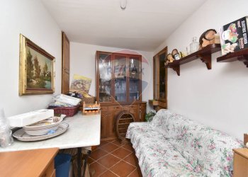 Sala da pranzo - Semi-detached house VIa Martiri d'Ungheria
 
22, Milo - photo 18