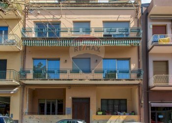 Edificio all\'aperto - Trilocale Via Veneto
 
38, Acireale - foto 2