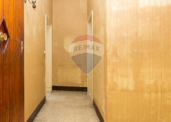 Hall / corridoio - Trilocale Via Veneto
 
38, Acireale - foto 10