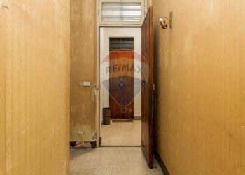 Hall / corridoio - Trilocale Via Veneto
 
38, Acireale - foto 11