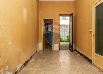 Hall / corridoio - Trilocale Via Veneto
 
38, Acireale - foto 18