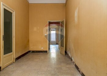 Stanza vuota - Trilocale Via Veneto
 
38, Acireale - foto 19