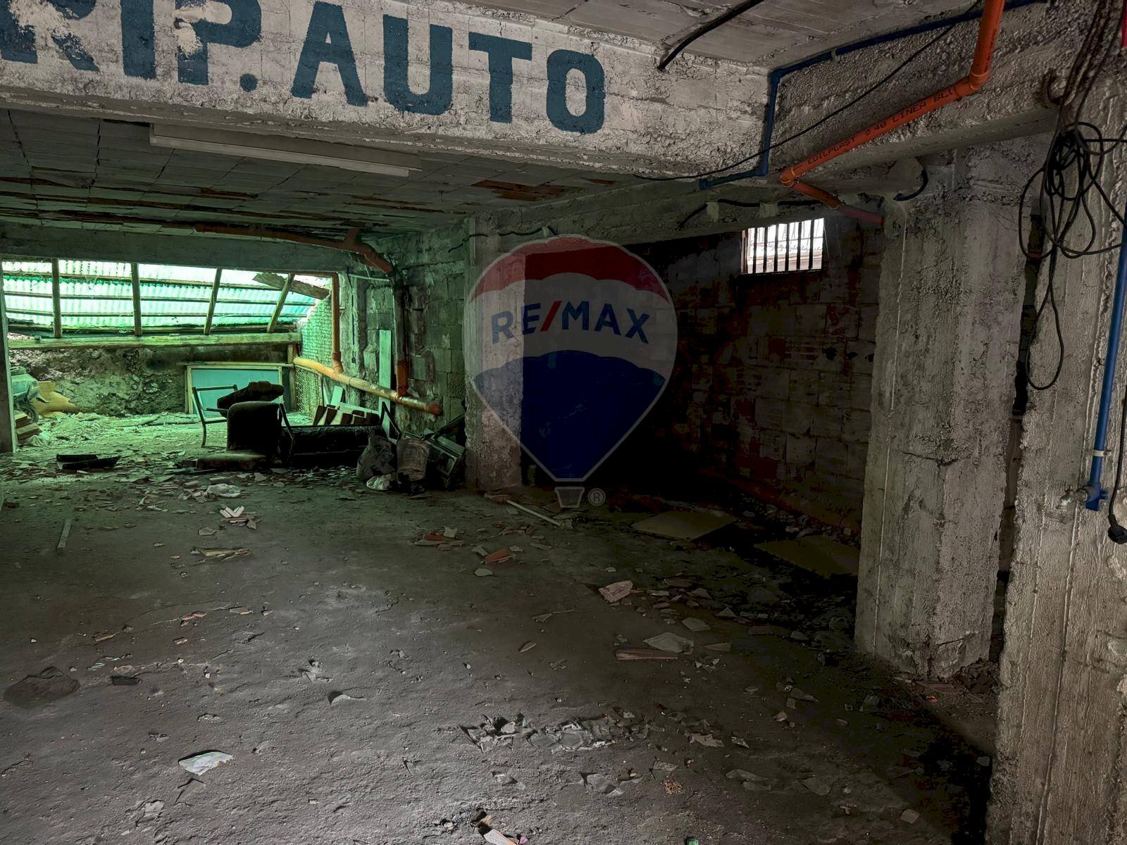 Parcheggio - Box Via Faraci
 
46/13, Catania - foto 1