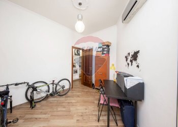 Sala da pranzo - Attico Via Timoleone
 
116, Catania - foto 13