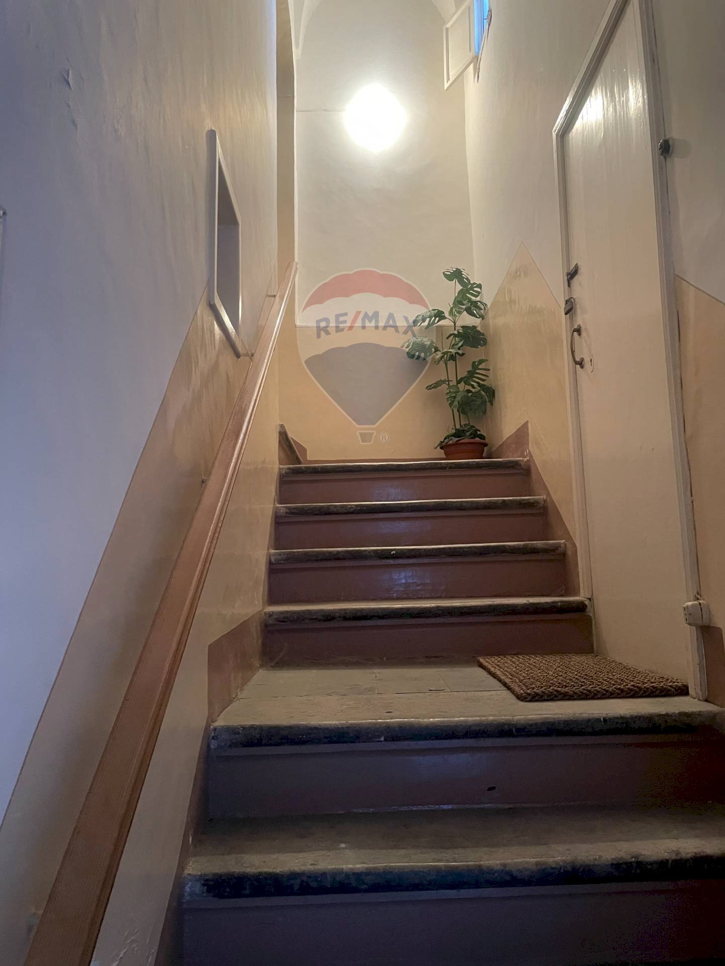 Scale - Casa indipendente CORTILE BUFFO
 
5, Militello in Val di Catania - foto 2