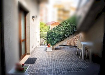 Terrazza - Casa indipendente Via Acquedotto Greco
 
88-90, Catania - foto 16