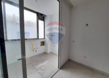 Stanza vuota - Trilocale Viale Principe Umberto
 
87, Caltagirone - foto 7