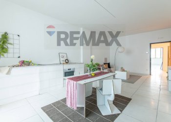 Cucina - Three-room apartment Viale Principe Umberto
 
87, Caltagirone - photo 8